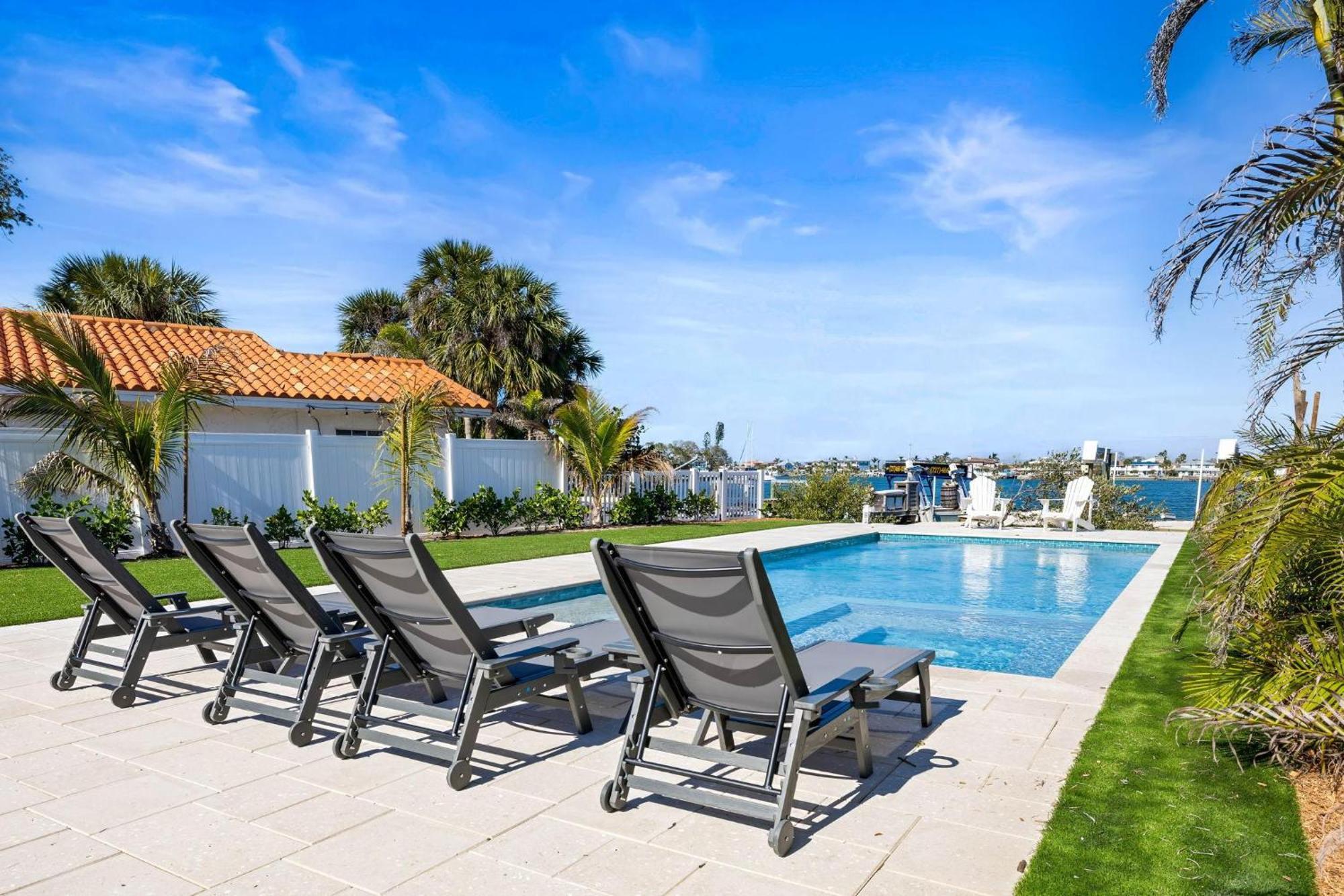 Waterfront Paradise Palms Clearwater Beach Extérieur photo